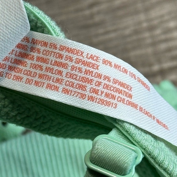 Colsie Corset Crop Top Green Ribbed Eyelet Lace Up Tie Back Adjustable Strap S - Picture 10 of 11